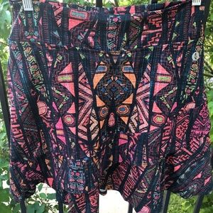 Donajo “Glide” style skirt with shorts. Size 2 / Large